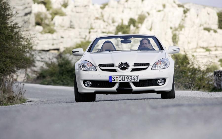  Mercedes-Benz SLK350 2009 года  (фото 13 из 28)